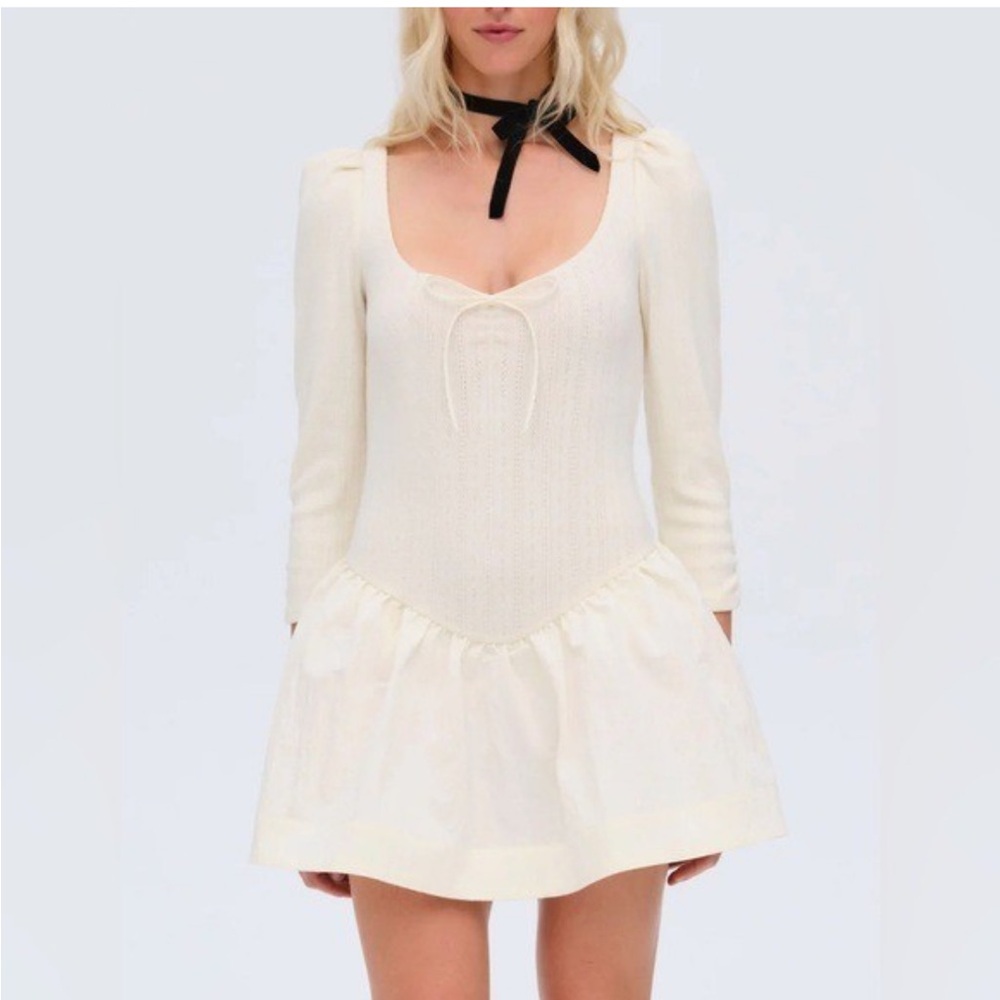 511. Sheer Lace Puff Shoulder Balloon Skirt Dress Cream